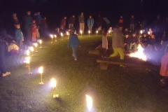 Fackelwanderung mit Lagerfeuerstimmung
