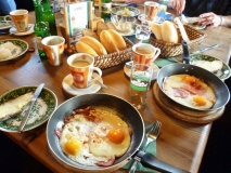 Almfrühstück auf der Stoakoglhütte